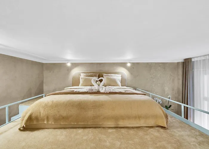 New! Loft Near Bluechurch - Location - Old Town Apartamento *