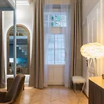 New! Loft Near Bluechurch - Location - Old Town Διαμέρισμα Μπρατισλάβα