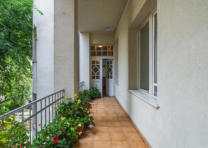 New! Loft Near Bluechurch - Location - Old Town Apartment